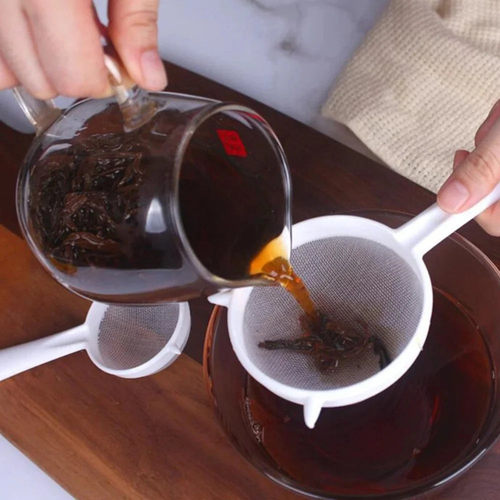 Kitchen Handheld Plastic Sieve Tea Strainer Flour Sifter Filter Reusable Handheld Filter Kitchen Accessories