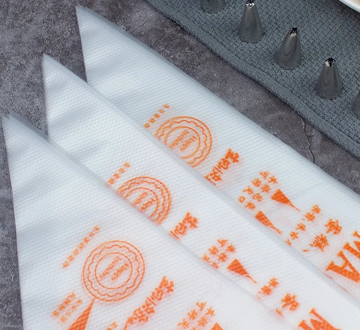 100pcs Piping Bags, Cake Decorating Tools with Icing Bags Tips, Disposable Pastry Bags Supplies for Baking, Royal Icing Cupcakes