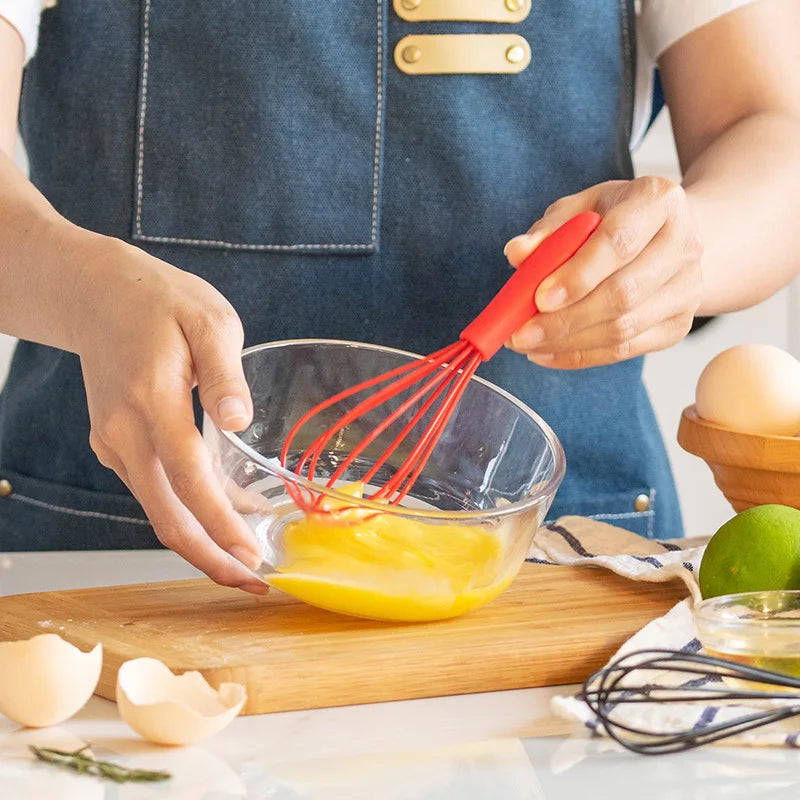 1PCs silicone small size egg beater manual cream egg small stirring rod mini egg-whisk baking tool