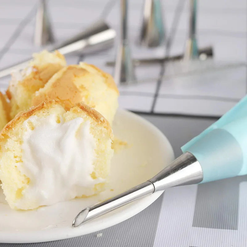 DIY Reusable Puff Cake Tip Silicone Pastry Bag Cream Butter Stainless Steel Nozzle Decor Baking Piping Bags Kitchen Tools